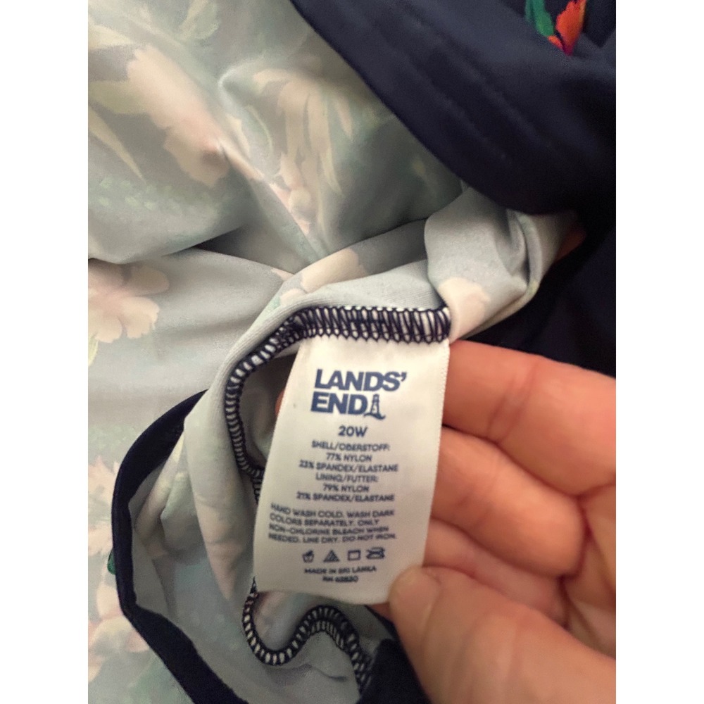 Lands End Navy Blue Tropical Hibiscus Floral Tankini Swim Top Plus Size 20W - Picture 4 of 7